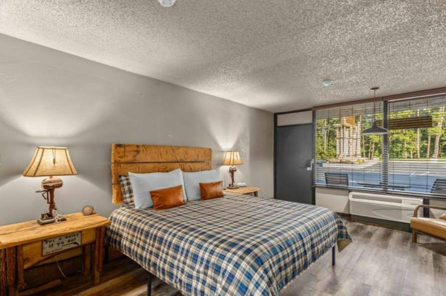 Stonegate Lodge W Pool & Outdoor Firepits Room #201 Eureka Springs Dış mekan fotoğraf